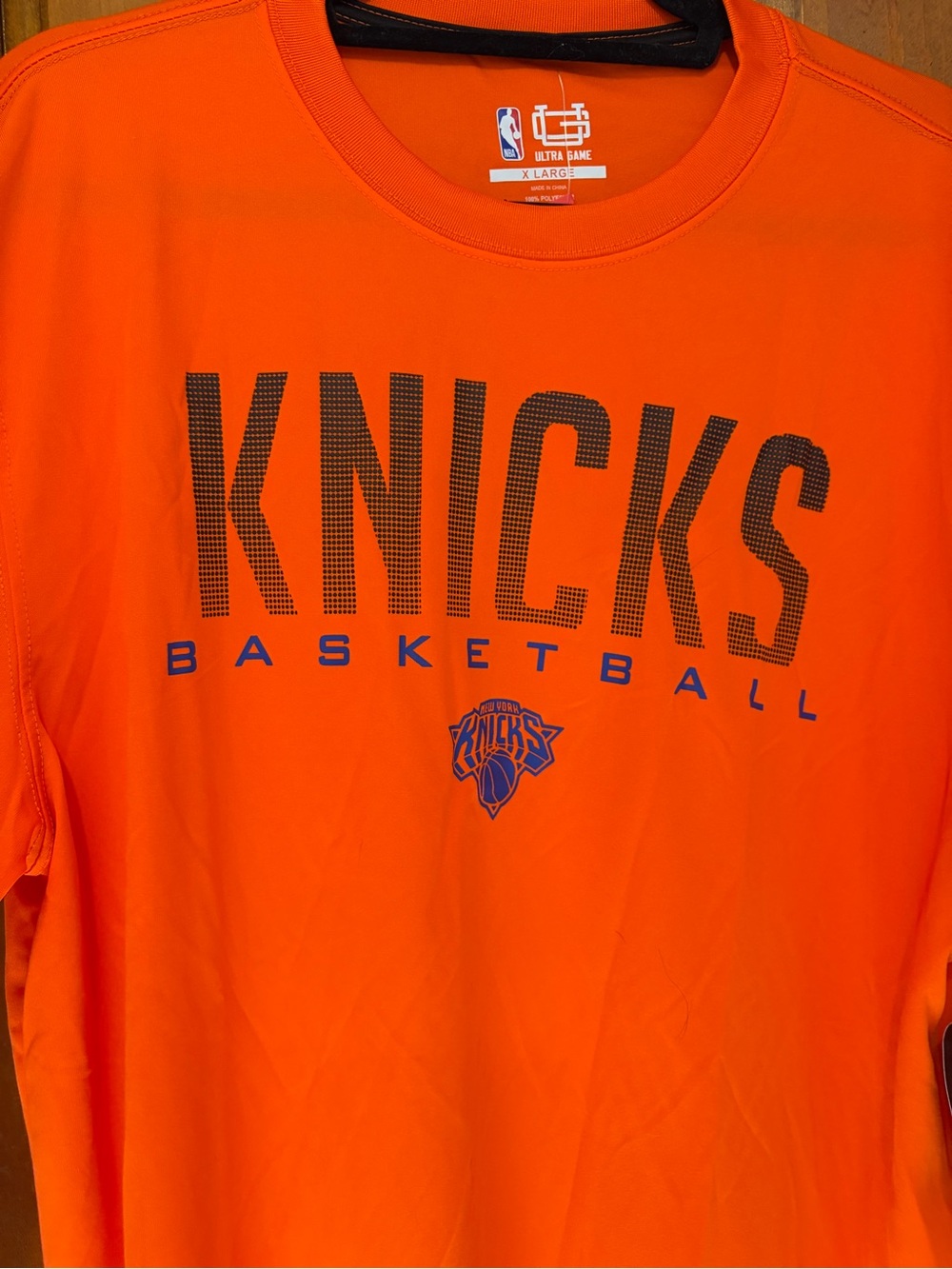NBA NY Knicks Basketball Orange Long Sleeve Team Tee New with tags - Picture 4 of 7